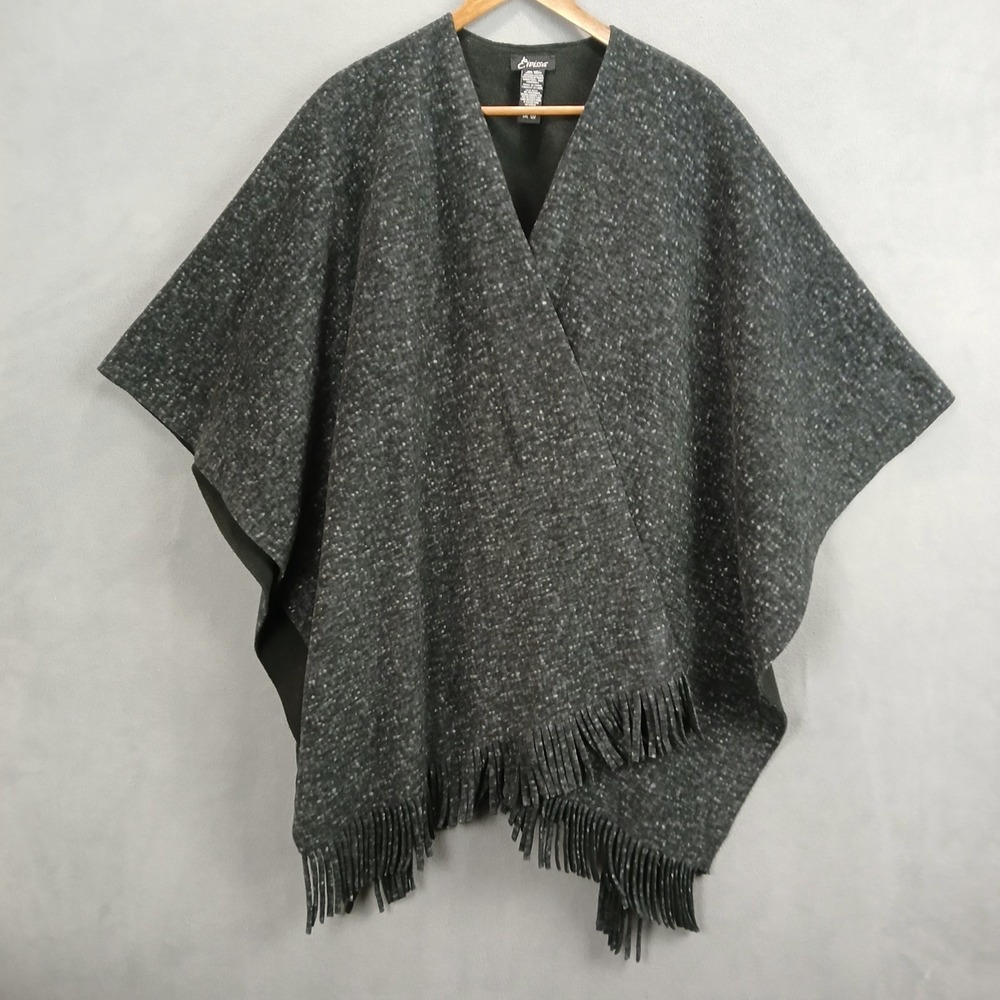 Eivissa‎ Wrap Poncho Womens One Size Black Fleece Lined Fringe Hem Open Front